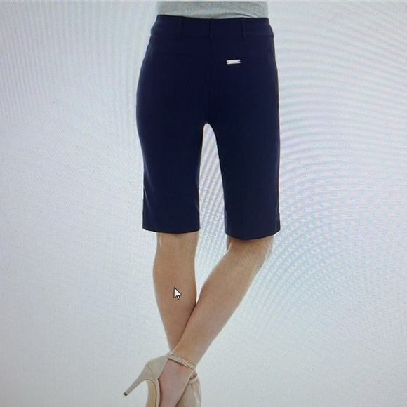 Rekucci Wonen’s Pull-On Bermuda Shorts Size 8 Navy - Picture 5 of 7